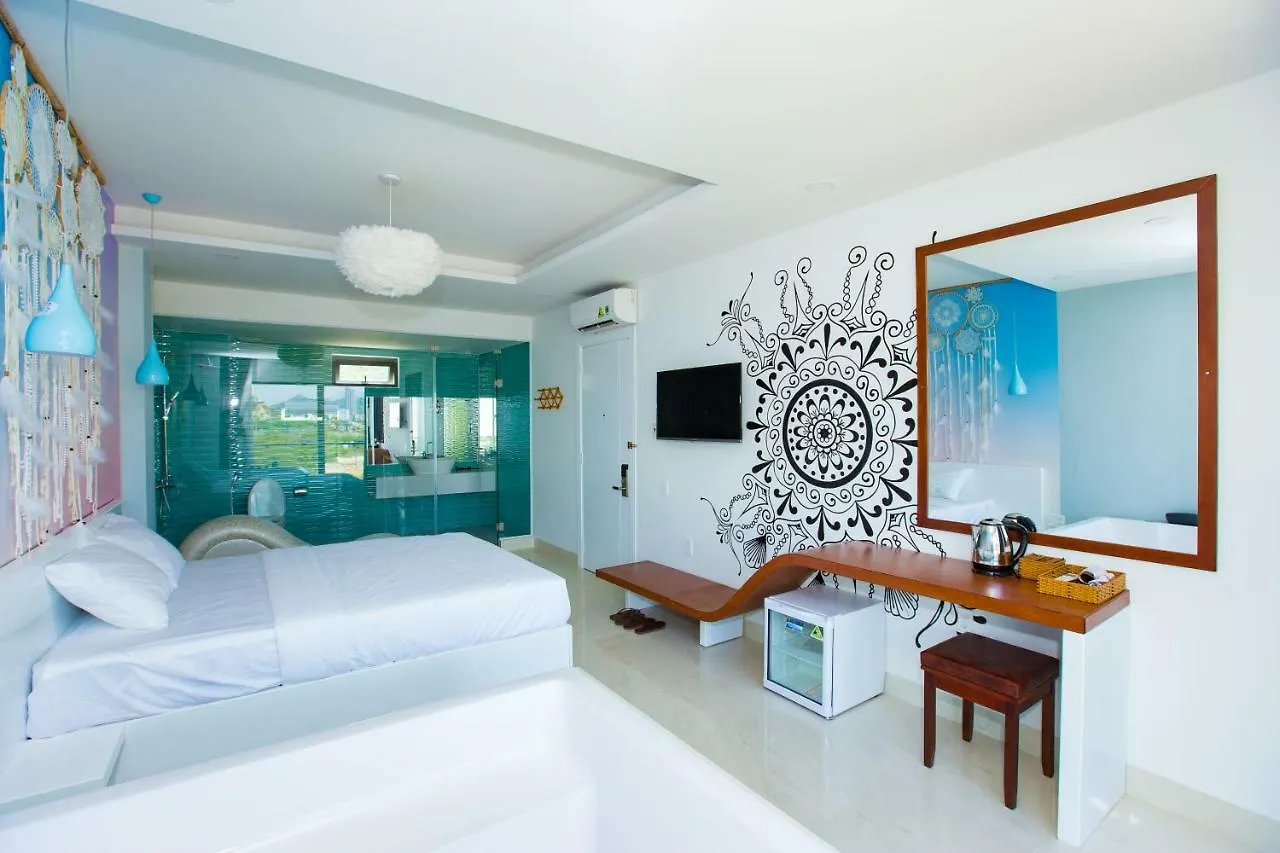Romely Hotel نها ترانج فيتنام