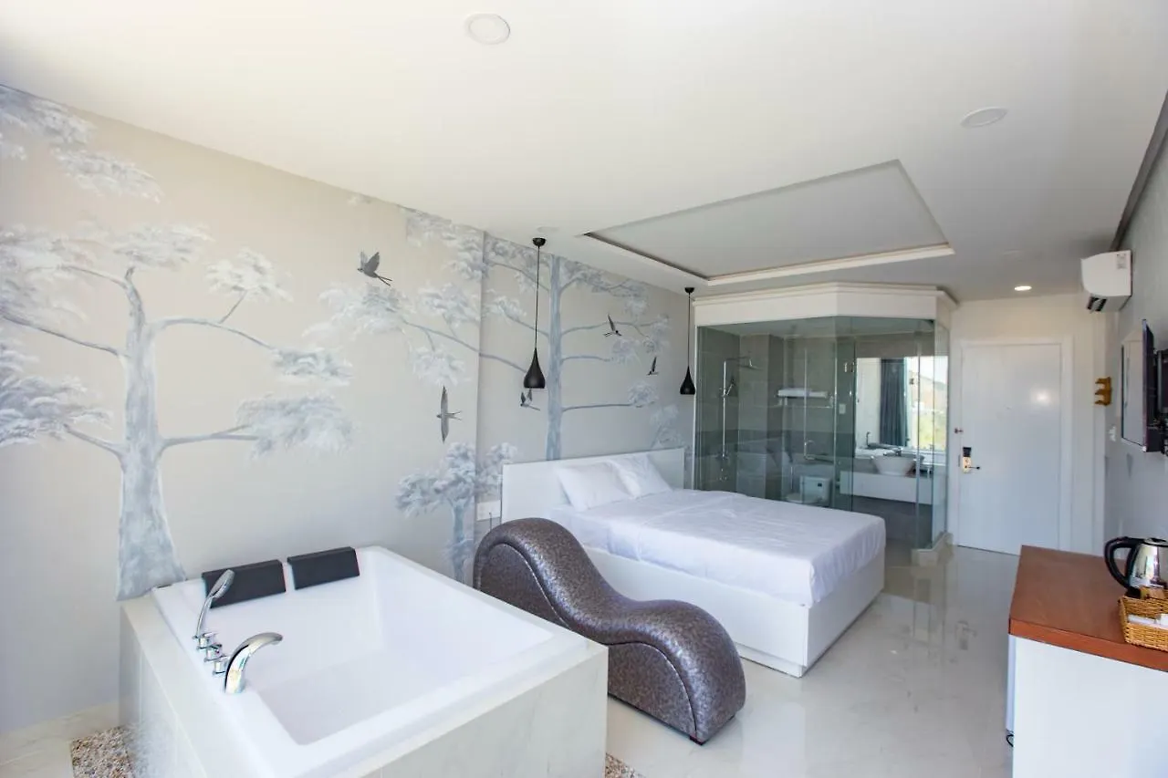 Romely Hotel نها ترانج فيتنام